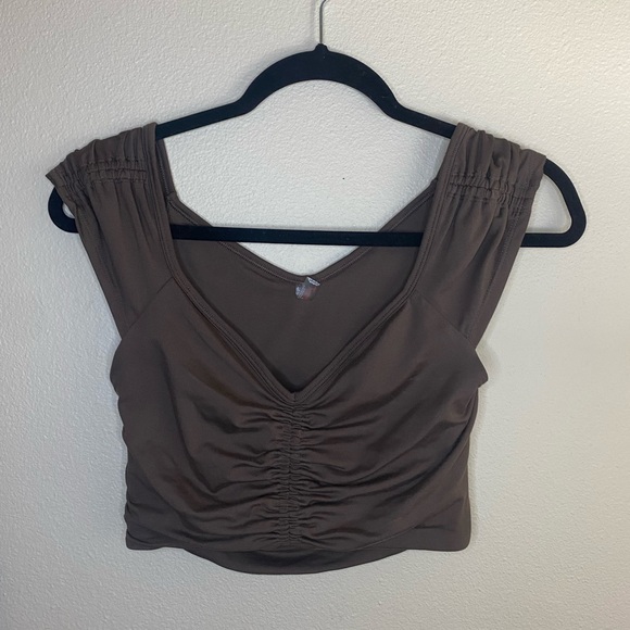 Tops - Free People brown breathe deeper crop tank size small